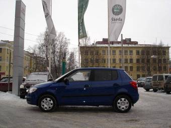 2008 Skoda Fabia Pictures