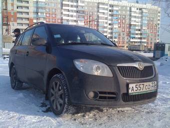 2009 Skoda Fabia Photos