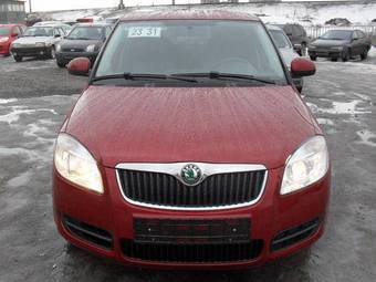 2009 Skoda Fabia Photos