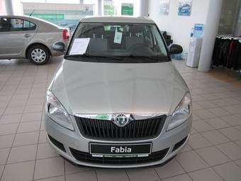 2011 Skoda Fabia Pictures