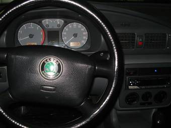 1998 Skoda Octavia Photos