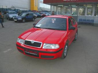 2001 Skoda Octavia Pictures