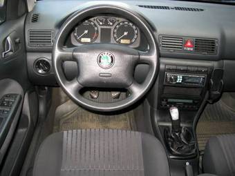 2001 Skoda Octavia Photos