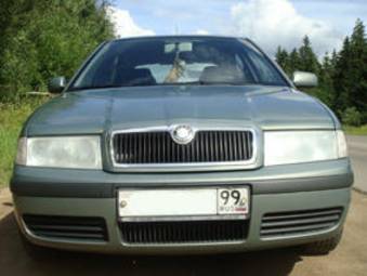 2001 Skoda Octavia Photos