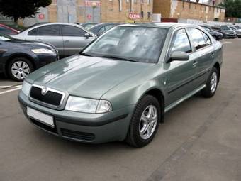 2001 Skoda Octavia Pictures