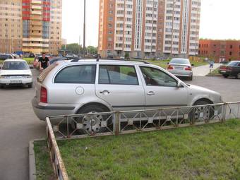 2001 Skoda Octavia Photos