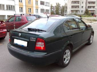 2001 Skoda Octavia Photos