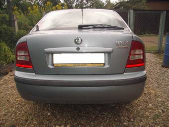 2001 Skoda Octavia Photos