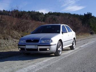 2002 Skoda Octavia Pics