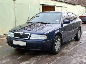 2003 Skoda Octavia Photos