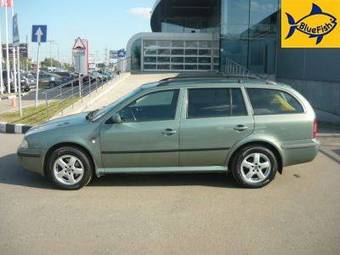 2003 Skoda Octavia Images