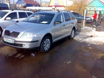 2008 Skoda Octavia Photos