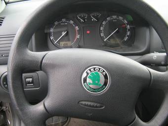 2008 Skoda Octavia Pictures