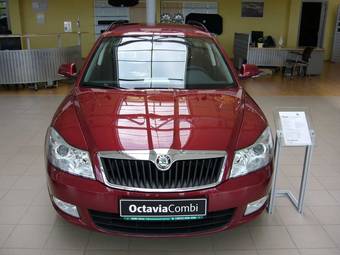 2009 Skoda Octavia Pictures