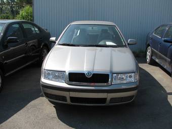 2009 Skoda Octavia Pictures