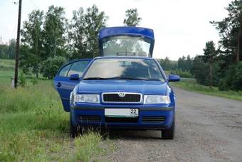 2009 Skoda Octavia Pictures