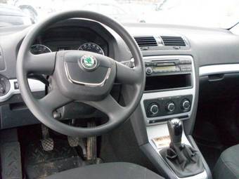 2009 Skoda Octavia Images