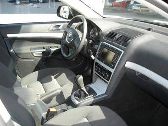 2009 Skoda Octavia Wallpapers