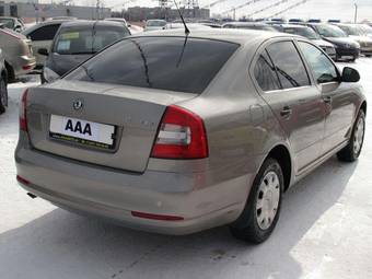 2010 Skoda Octavia Images