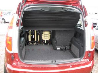 2007 Skoda Roomster Images