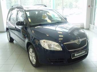 2009 Skoda Roomster Photos