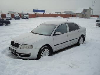 2002 Skoda Superb Photos