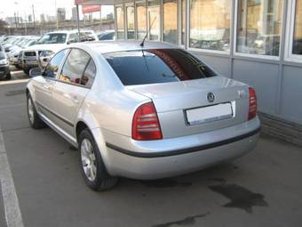 2003 Skoda Superb Photos