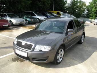 2003 Skoda Superb Images