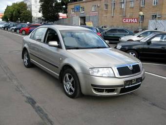 2003 Skoda Superb Pictures