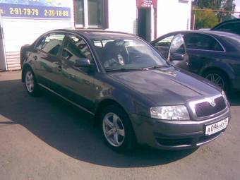 2005 Skoda Superb Pictures