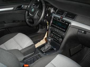 2008 Skoda Superb Photos
