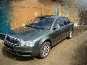 2008 Skoda Superb Photos