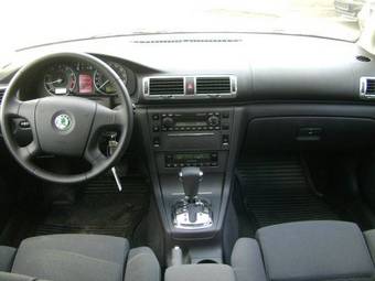 2008 Skoda Superb Images