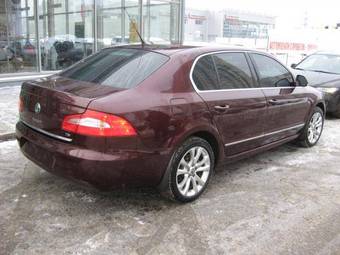 2008 Skoda Superb Pictures