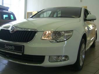 2012 Skoda Superb Pictures