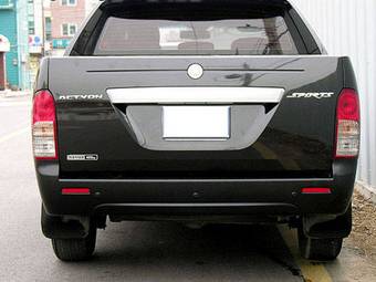 2006 SsangYong Actyon Images