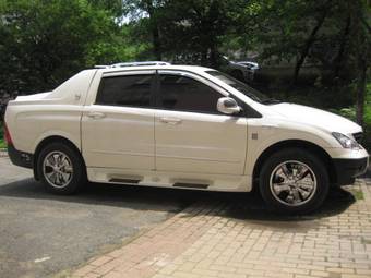 2006 SsangYong Actyon Pictures