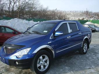 2009 SsangYong Actyon Pictures