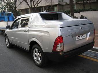 2009 SsangYong Actyon Pictures