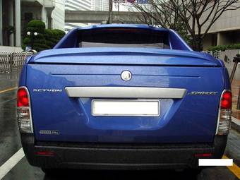 2009 SsangYong Actyon Photos