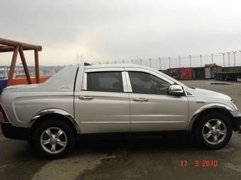 2009 SsangYong Actyon Pictures