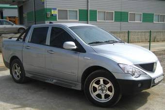 2009 SsangYong Actyon Photos