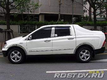 2009 SsangYong Actyon Photos