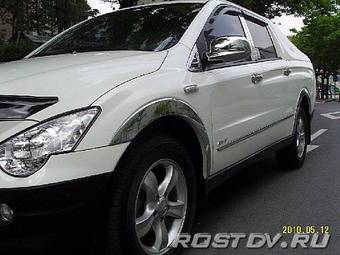 2009 SsangYong Actyon Photos