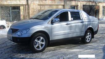 2010 SsangYong Actyon Pictures