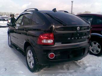 2010 SsangYong Actyon Photos