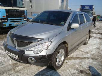 2010 SsangYong Actyon Pictures