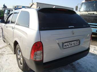 2010 SsangYong Actyon Photos