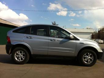 2010 SsangYong Actyon Pictures