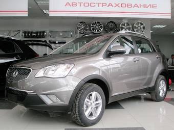 2011 SsangYong Actyon Images